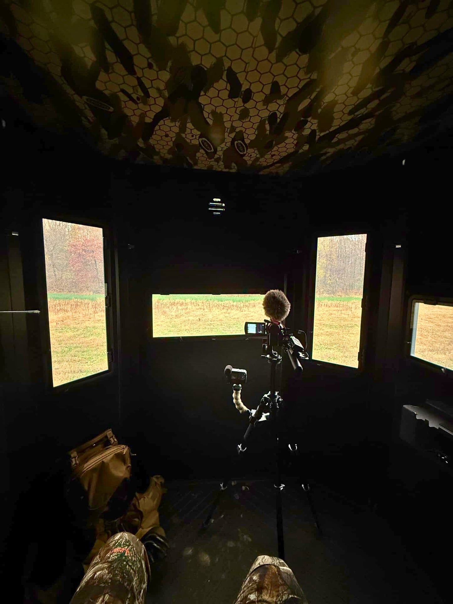 Orion 68T - Modular Deer Hunting Blind with Tinted Windows