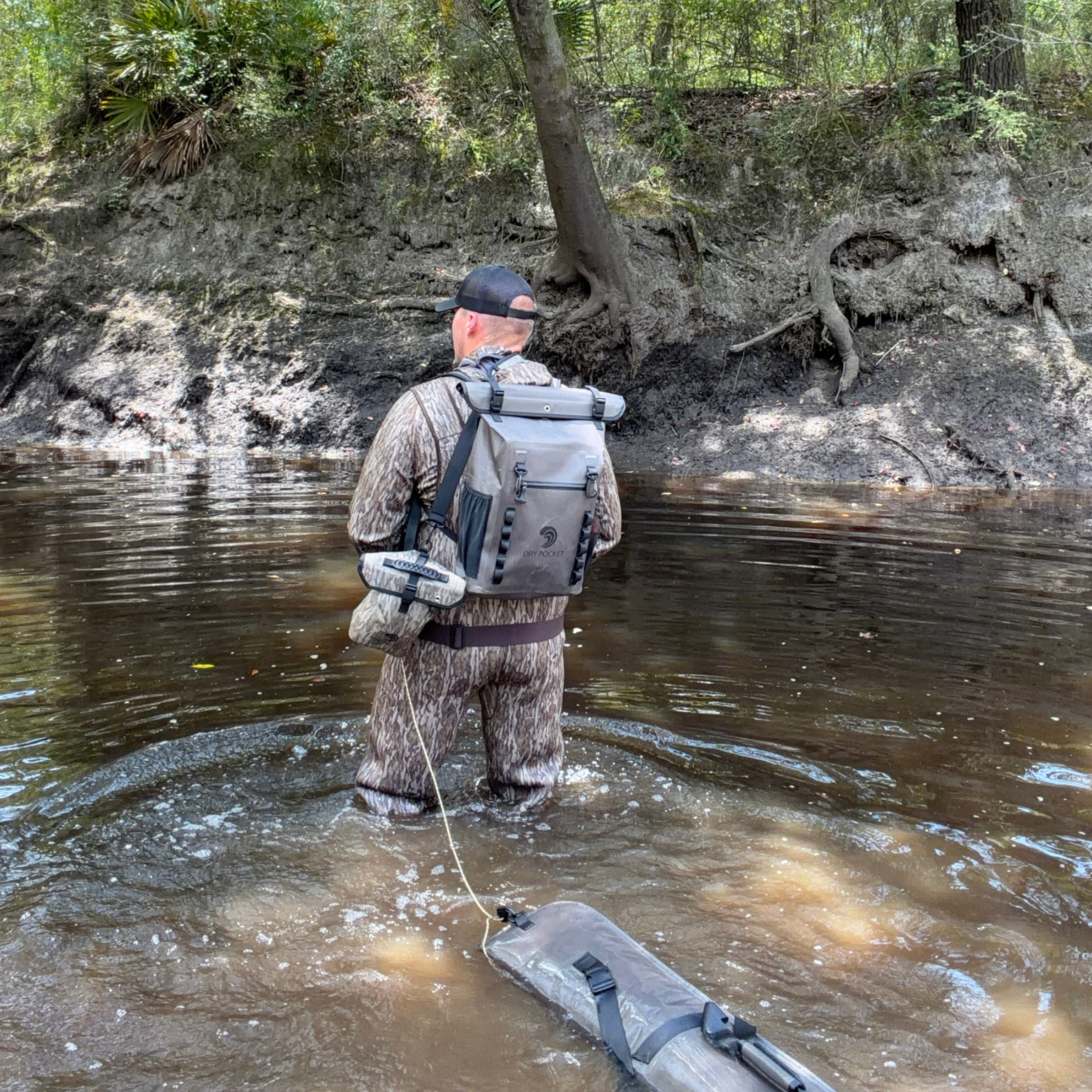 [PRE-ORDER OUR NEW DRY BAG ARRIVING LATE AUGUST] Waterproof Floating Backpack Dry Bag - Olive Night