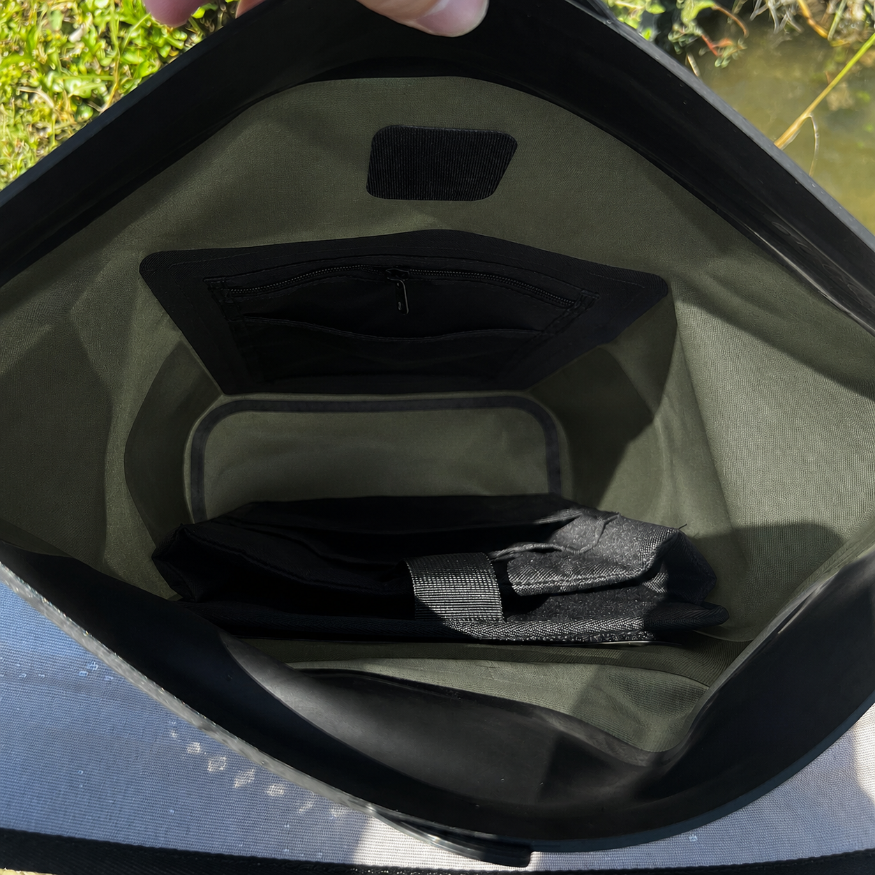 [PRE-ORDER OUR NEW DRY BAG ARRIVING LATE AUGUST] Waterproof Floating Backpack Dry Bag - Olive Night