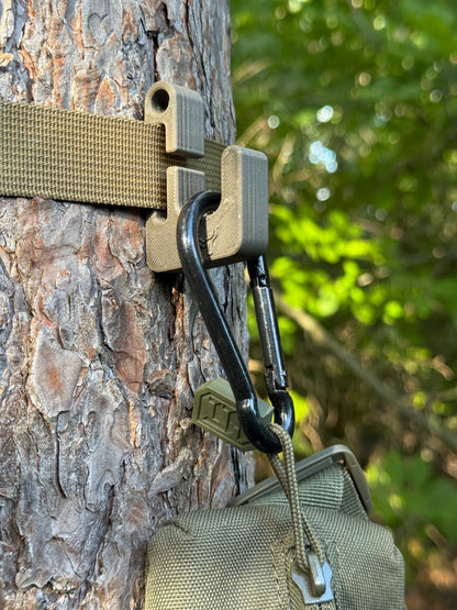 Gear Hook - fits 1" webbing, paracord, or daisy chains