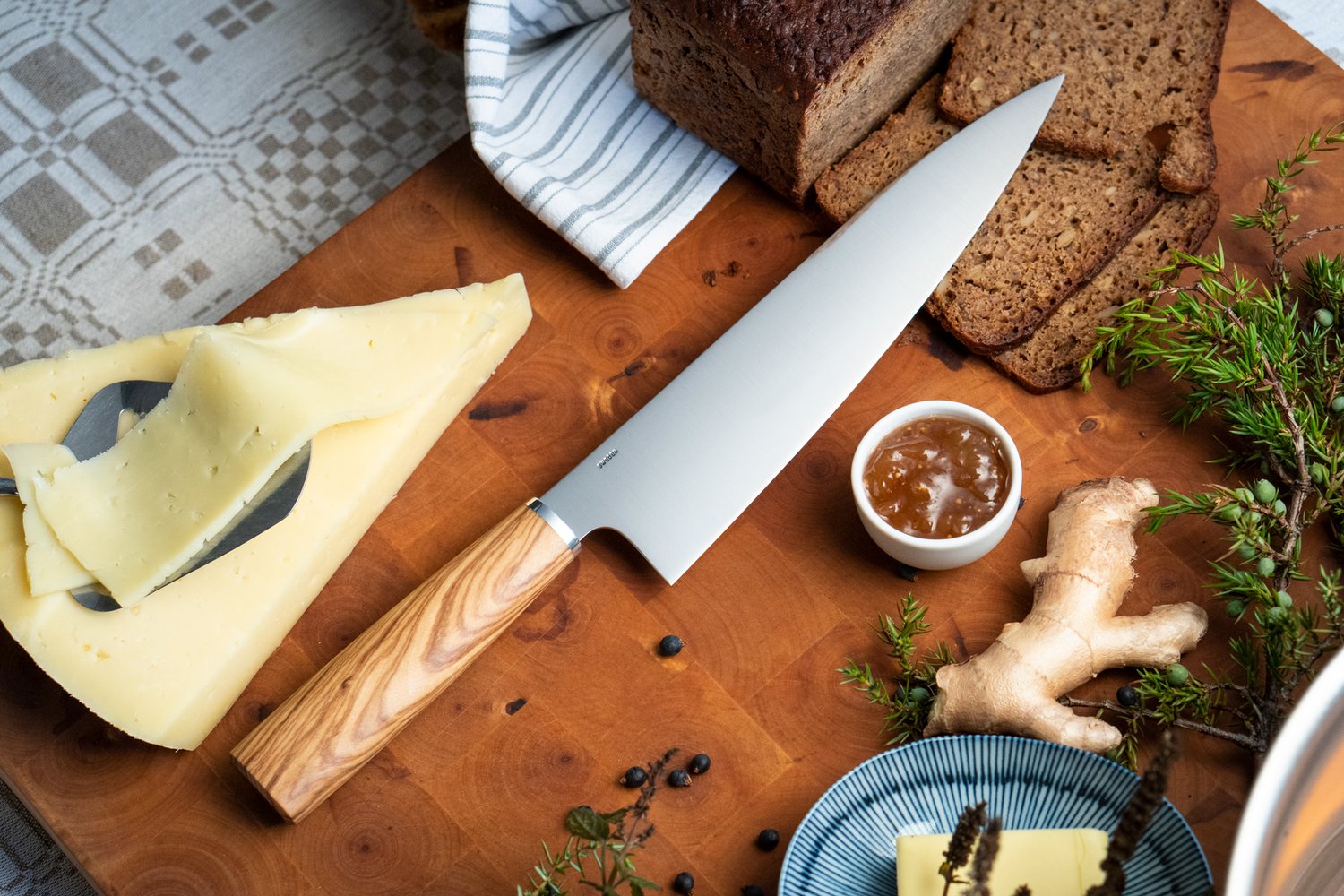 A&amp;C Chef Knife - Olivewood
